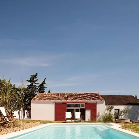 בית חווה Companhia Culturas - Ecodesign & *