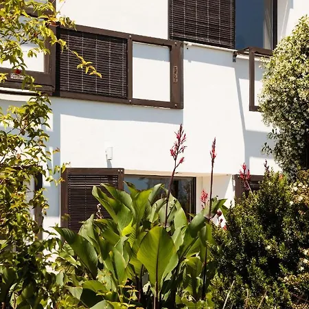 Companhia Das Culturas - Ecodesign & Spa Hotel Lantgård *